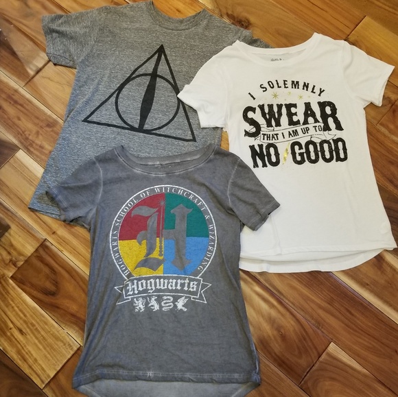 Warner Bros. Tops - Harry Potter Graphic Tee Bundle Size Small
